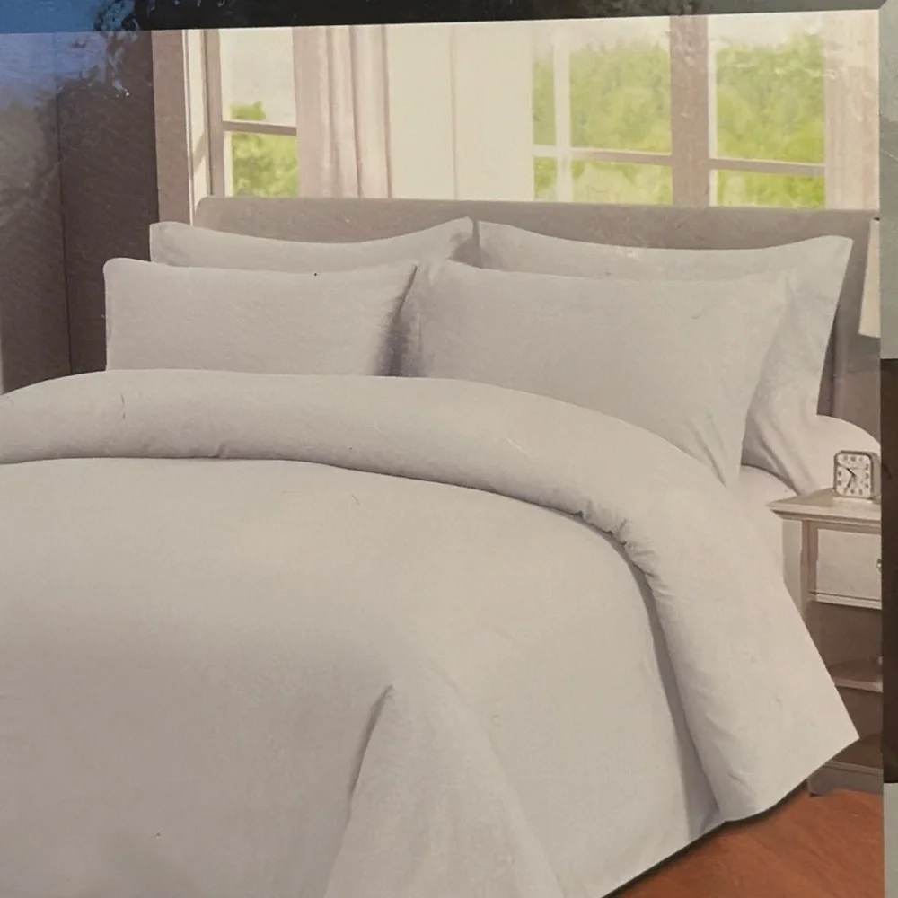 Traditional at Home 6pc Queen Sheet Set White as Snow Embossed Maze key